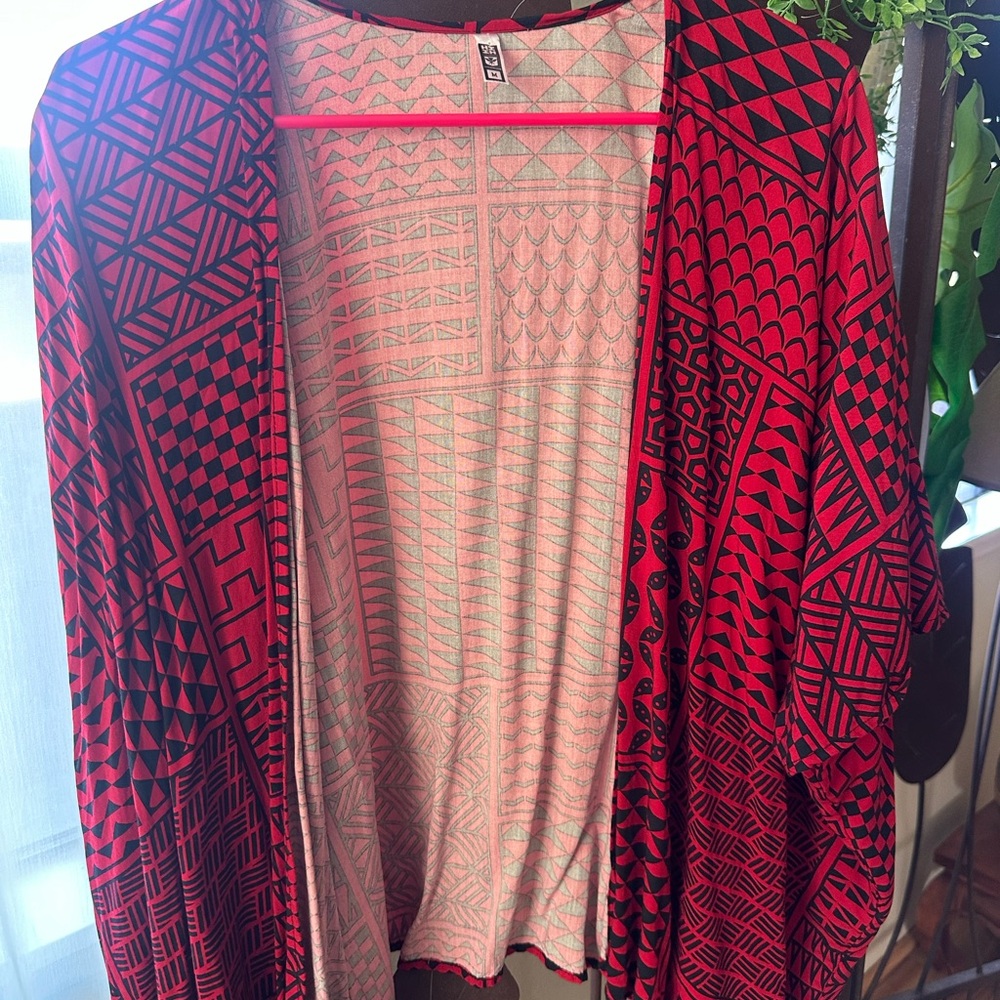Hawaii’s Finest Red and Black Cardigan